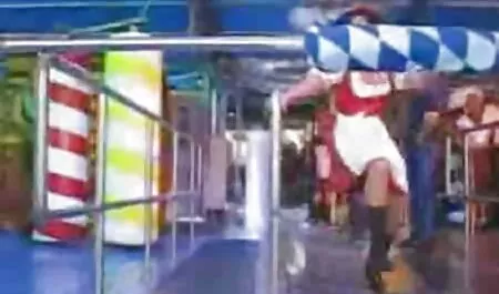Волохата жінка порно аніме відео і взяти