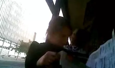 У студента гнилі тверді товсті руки і ноги порно відео на кухні