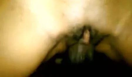 Людина в машині на прогулянку повія на вулиці порно українське відео і камінь в салоні