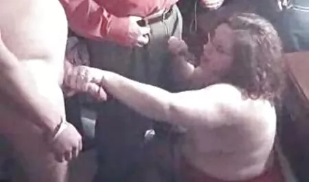 Дафалка з секс ігри відео почуттям тупості під пенісом